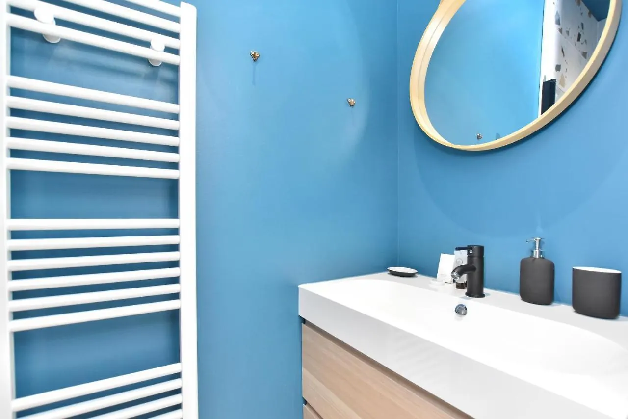 Апартаменты Canal Saint Martin - Amazing 12p/4br *